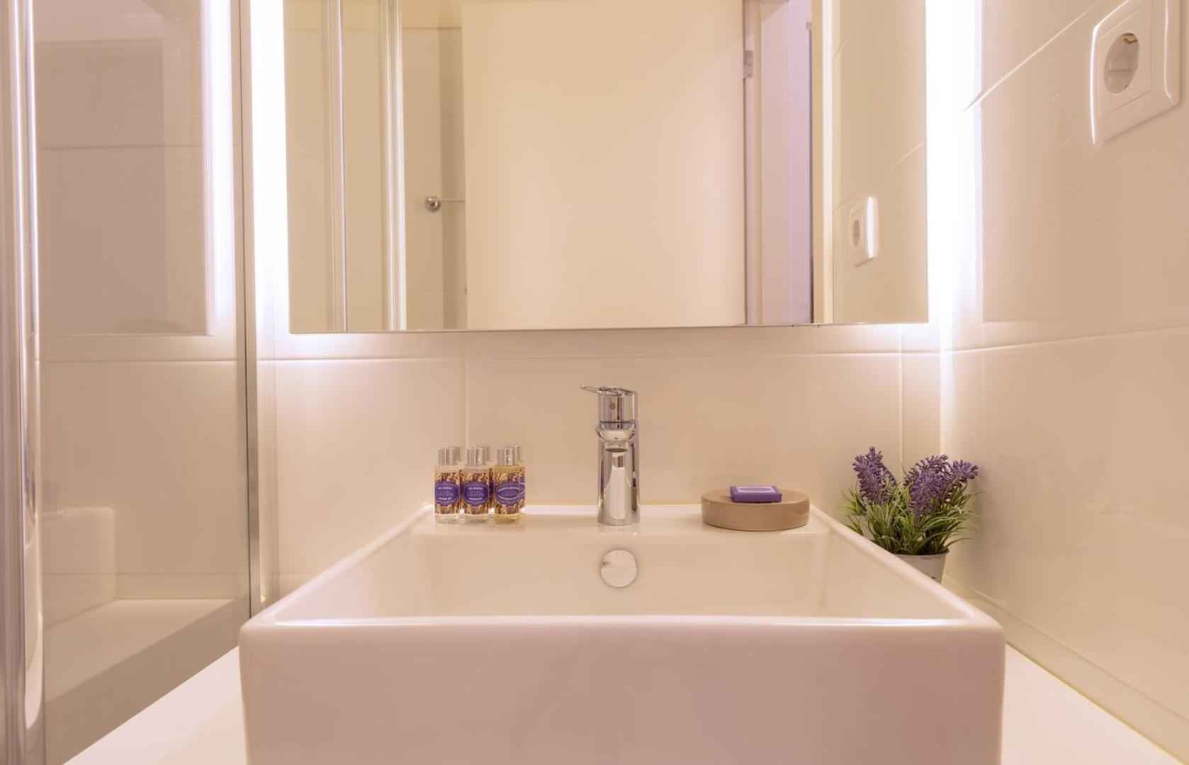 Guestready - Catorze De Outubro Houses II Vila Nova de Gaia Esterno foto